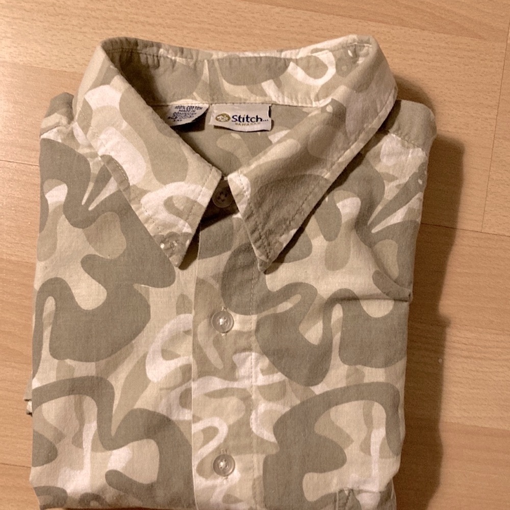 XL Hawaiian khaki and cream short sleeve shirt by Stitch